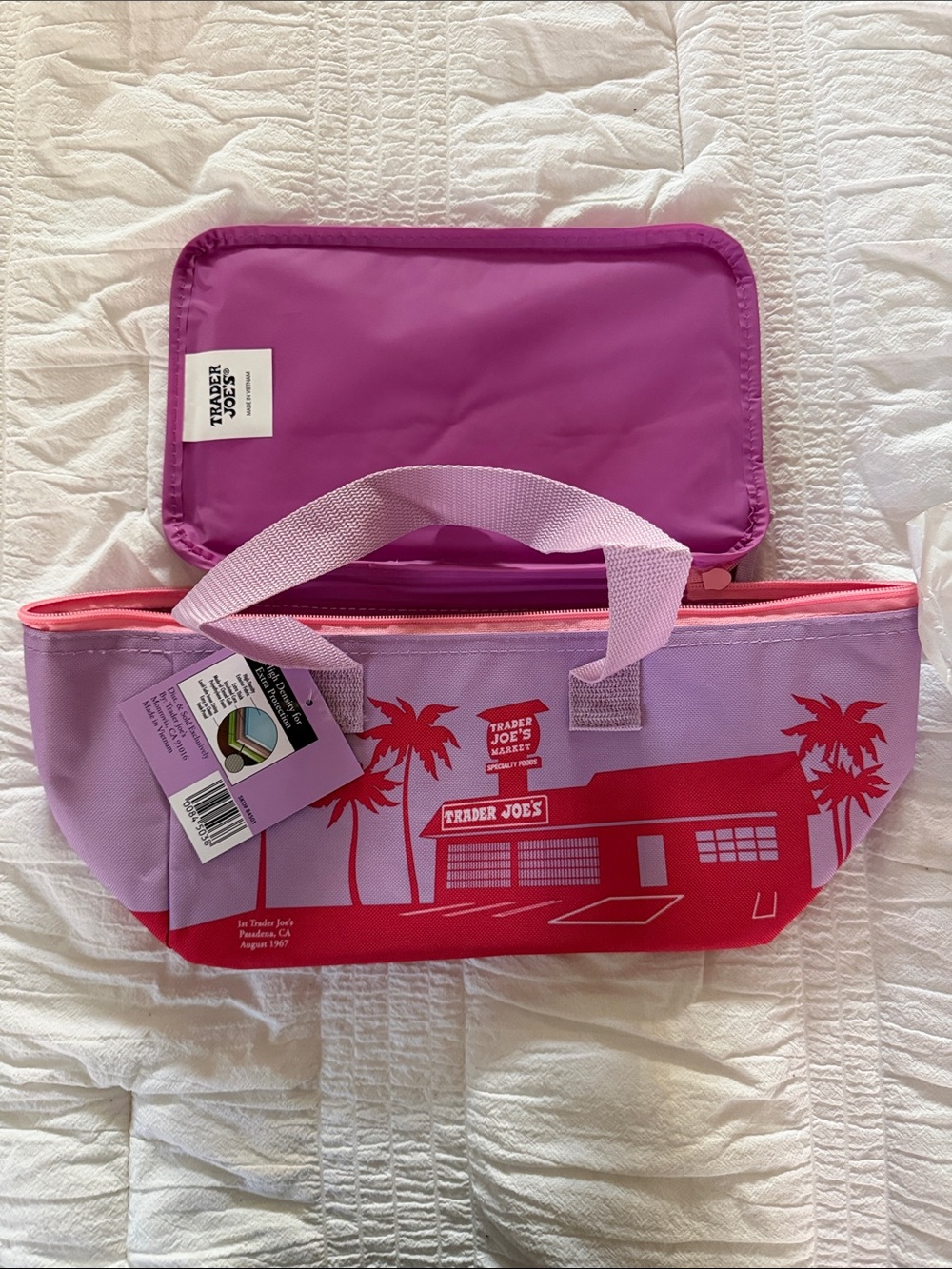 NWT Trader Joe’s Mini Insulated Cooler/Bag